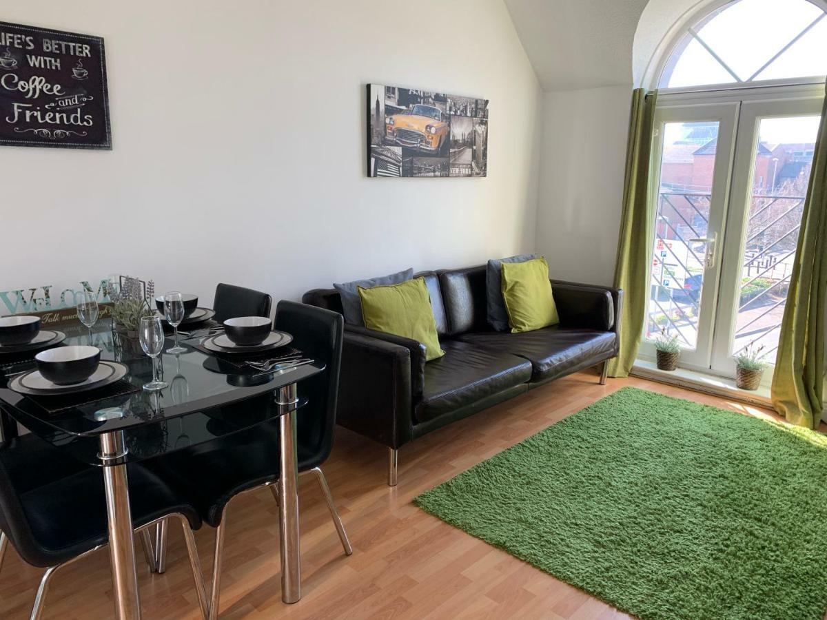 Eskdaill Place Apartment Kettering Luaran gambar